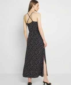 Even&Odd Maxi Dress - Black/purple 10 Even&Odd Maxi Dress - Black/purple -Even&Odd Sales Store 000fac3b683c48e788a7ec475671b305