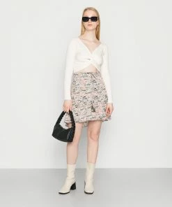 Even&Odd WRAP FRONT JUMPER - Jumper - White 8 Even&Odd WRAP FRONT JUMPER - Jumper - White -Even&Odd Sales Store 027cba75165043f89d43c4207e875c95