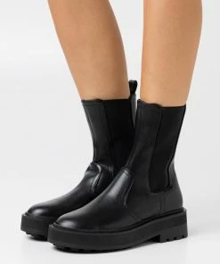 Even&Odd Platform Ankle Boots - Black