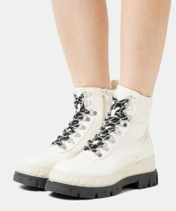 Even&Odd Lace-up Ankle Boots - White