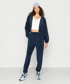 Even&Odd LOOSE FIT JOGGERS - Tracksuit Bottoms - Dark Blue 8 Even&Odd LOOSE FIT JOGGERS - Tracksuit Bottoms - Dark Blue -Even&Odd Sales Store 04f6111bbf2d4a808f00e22bc5e892c9