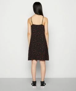 Even&Odd Day Dress - Black/red/multi-coloured -Even&Odd Sales Store 073360c1dc774e13ae6c271e1f60c2eb