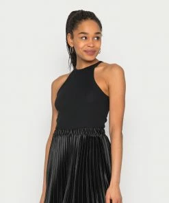 Even&Odd Top - Black/green -Even&Odd Sales Store 07e863b89b66491ba2ce7fdcdbf7e21f