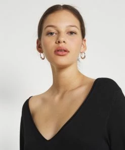 Even&Odd KNIT MAXI V NECK DRESS WITH SLIT - Jumper Dress - Black -Even&Odd Sales Store 0d36701e430e41369fa545bf3e64f2ed