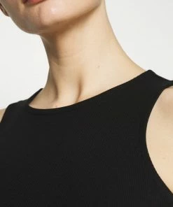 Even&Odd Top - Black -Even&Odd Sales Store 0de52aa99d0940d4b4287f8e78df2748