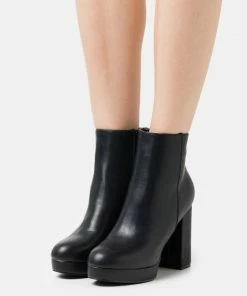 Even&Odd Platform Ankle Boots - Black
