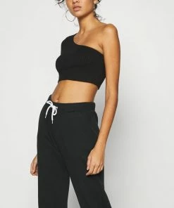 Even&Odd Regular Fit Jogger With Contrast - Tracksuit Bottoms - Black 11 Even&Odd Regular Fit Jogger With Contrast - Tracksuit Bottoms - Black -Even&Odd Sales Store 15e7794759944ee882d84813efebd177