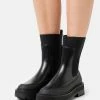 Even&Odd Platform Ankle Boots - Black