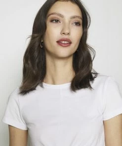 Even&Odd Print T-shirt - White 11 Even&Odd Print T-shirt - White -Even&Odd Sales Store 1765d4fe3f1b41f08377c09e2a710c25