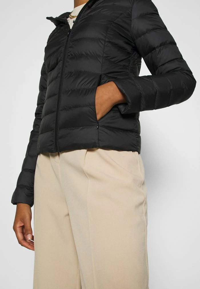 Even&Odd Down Jacket - Black 6 Even&Odd Down Jacket - Black - Image 4