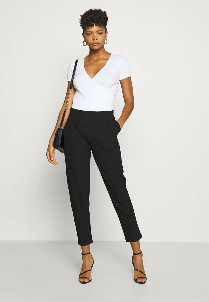 Even&Odd Paperbag Waist Tapered Trousers - Trousers - Black 4 Even&Odd Paperbag Waist Tapered Trousers - Trousers - Black - Image 2