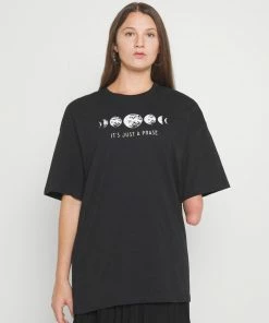 Even&Odd Print T-shirt - Black 15 Even&Odd Print T-shirt - Black -Even&Odd Sales Store 2a9f541f3b884768bdafacca9ebd97f6