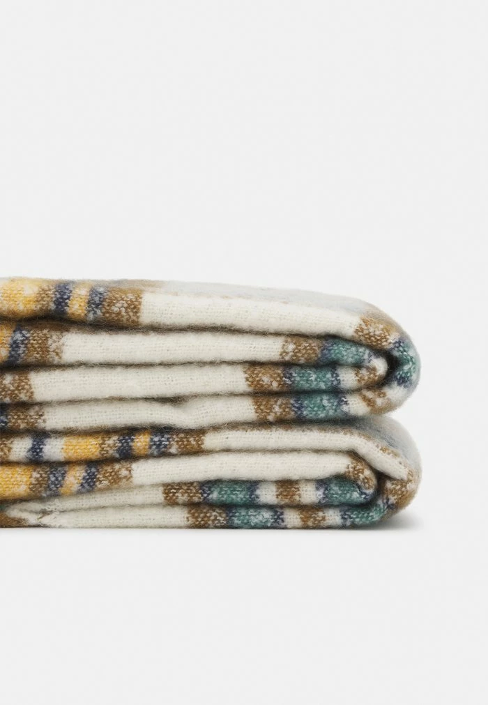 Even&Odd Scarf - Green 5 Even&Odd Scarf - Green - Image 3