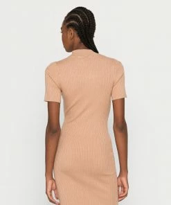 Even&Odd PERKIN NECK SHORT SLEEVE DRESS - Jumper Dress - Camel -Even&Odd Sales Store 318b39899bc943aea025c9bfde5731e7