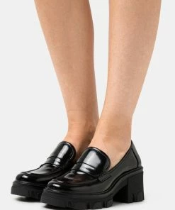 Even&Odd Slip-ons - Black