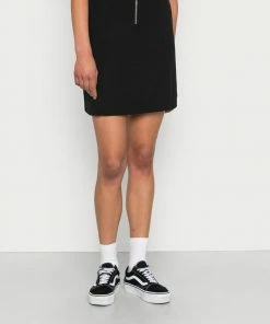 Even&Odd Mini Skirt - Black
