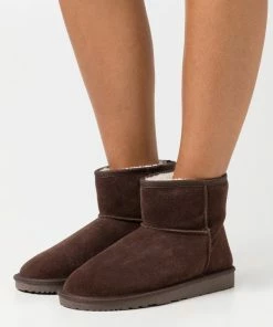 Even&Odd LEATHER - Classic Ankle Boots - Dark Brown