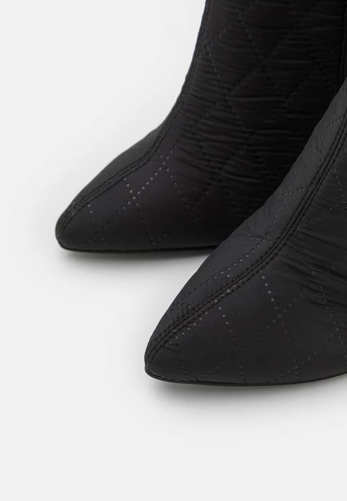 Even&Odd Over-the-knee Boots - Black 8 Even&Odd Over-the-knee Boots - Black - Image 6