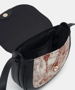 Even&Odd Across Body Bag - Orange/black -Even&Odd Sales Store 3a85fbcfa2954e7c993801d46f666d12