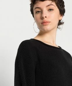 Even&Odd OVERSIZE CROPPED ROLLED EDGE JUMPER - Jumper - Black 11 Even&Odd OVERSIZE CROPPED ROLLED EDGE JUMPER - Jumper - Black -Even&Odd Sales Store 3b2eb2d2201d46de81a5a91996cd9eb3