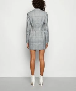 Even&Odd Shift Dress - Black/white -Even&Odd Sales Store 40c32d31673d45898df38707f5294cee