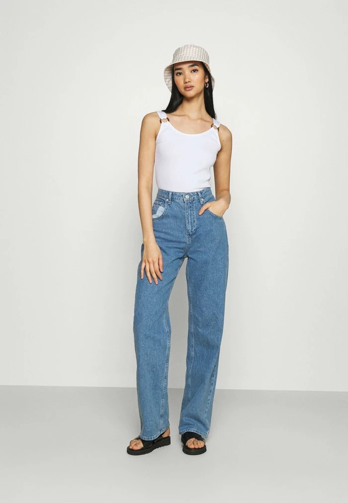 Even&Odd Top - White 4 Even&Odd Top - White - Image 2