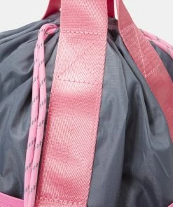Even&Odd Sports Bag - Grey/ Pink -Even&Odd Sales Store 42c59b33983247ef89bbca7f68ef4d11