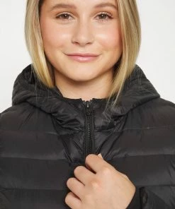 Even&Odd Down Jacket - Black -Even&Odd Sales Store 4736b5117f0a4deb93bbd9d9f229f5b7