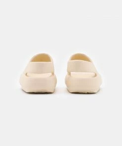 Even&Odd Pool Slides - Beige -Even&Odd Sales Store 49041850f0424c1fb368974a18ef685b