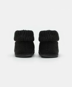 Even&Odd Slippers - Black -Even&Odd Sales Store 4b528a5e77bd4750ab3d6aea687fafb6