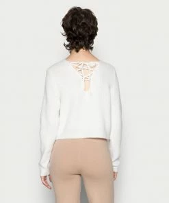 Even&Odd BACK DETAIL LACING - Jumper - Off White -Even&Odd Sales Store 4c2e95388ec449c1a6be1ebef0d476d1