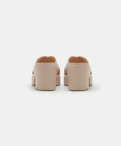 Even&Odd Heeled Mules - Off-white 11 Even&Odd Heeled Mules - Off-white -Even&Odd Sales Store 4eb2066713a64af4a3f8fb2679d8d155