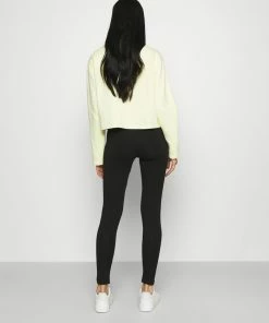 Even&Odd LEGGING AND CYCLE SHORT SET - Shorts - Black -Even&Odd Sales Store 56ee49e9ba524b4cbedbd176a00e4da5