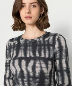 Even&Odd Long Sleeved Top - Black/white -Even&Odd Sales Store 56f109a4b18849868fa5f7ad6e98f430