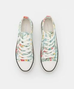 Even&Odd Trainers - White/green 13 Even&Odd Trainers - White/green -Even&Odd Sales Store 584e9fa4b265413facebeada9d936051