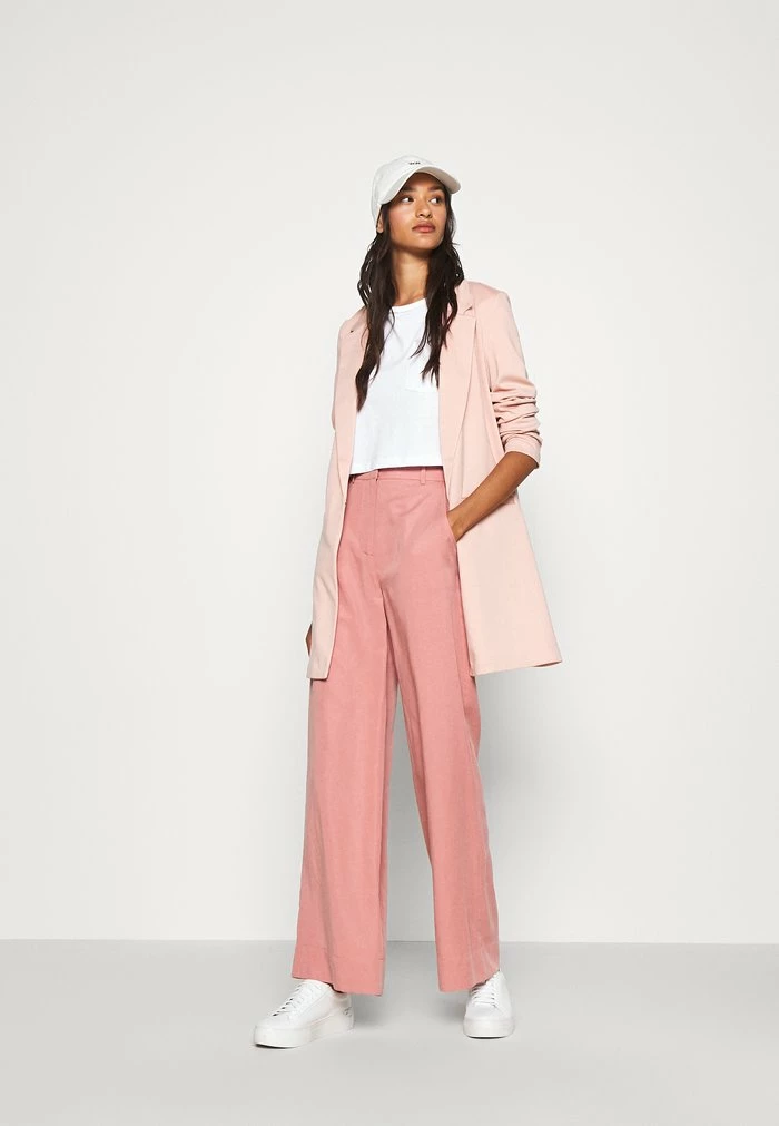 Even&Odd Basic T-shirt - White 4 Even&Odd Basic T-shirt - White - Image 2