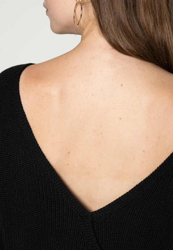 Even&Odd BASIC- BACK DETAIL JUMPER - Jumper - Black 7 Even&Odd BASIC- BACK DETAIL JUMPER - Jumper - Black - Image 5