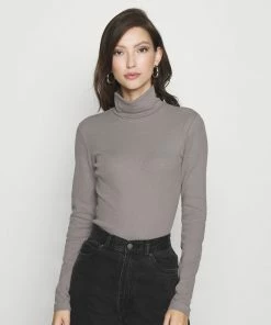 Even&Odd Long Sleeved Top - Grey