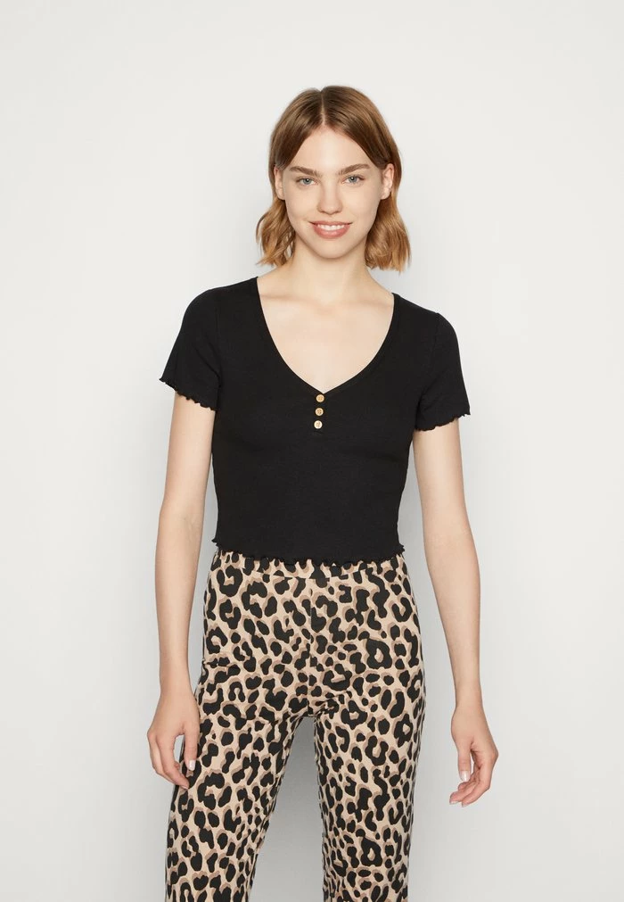 Even&Odd Print T-shirt - Black 3 Even&Odd Print T-shirt - Black