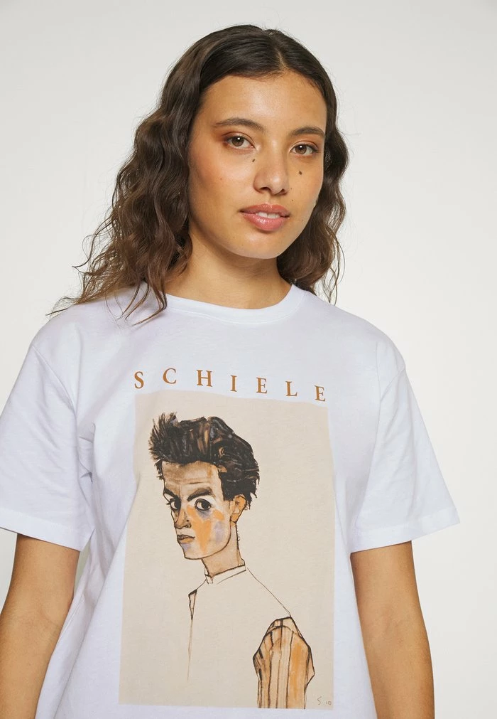 Even&Odd Print T-shirt - White 6 Even&Odd Print T-shirt - White - Image 4