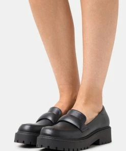 Even&Odd Slip-ons - Black