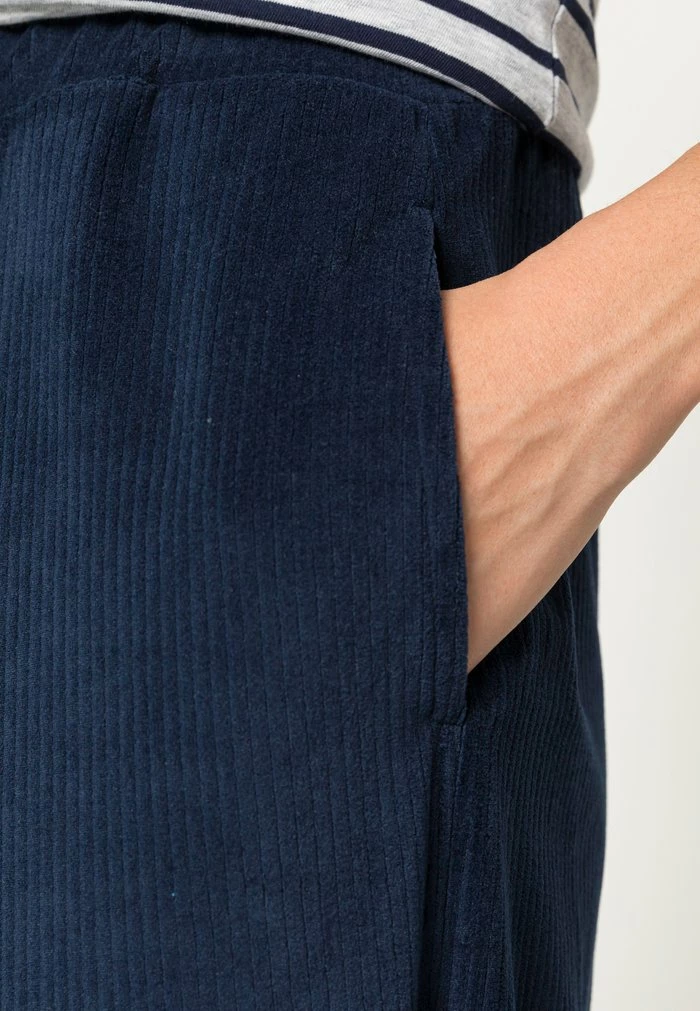 Even&Odd LOOSE FIT JOGGERS - Tracksuit Bottoms - Dark Blue 7 Even&Odd LOOSE FIT JOGGERS - Tracksuit Bottoms - Dark Blue - Image 5