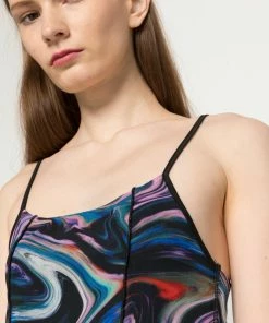 Even&Odd Day Dress - Black/red/green -Even&Odd Sales Store 73e69c18fe7741bb9ee7c3cdfbd6259b