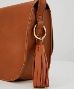 Even&Odd Across Body Bag - Cognac -Even&Odd Sales Store 75926be8c75948ab82c0a244a685cac5