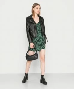 Even&Odd Jersey Dress - Black/green 8 Even&Odd Jersey Dress - Black/green -Even&Odd Sales Store 77d9ed803d0447d9a5932457bb29252b