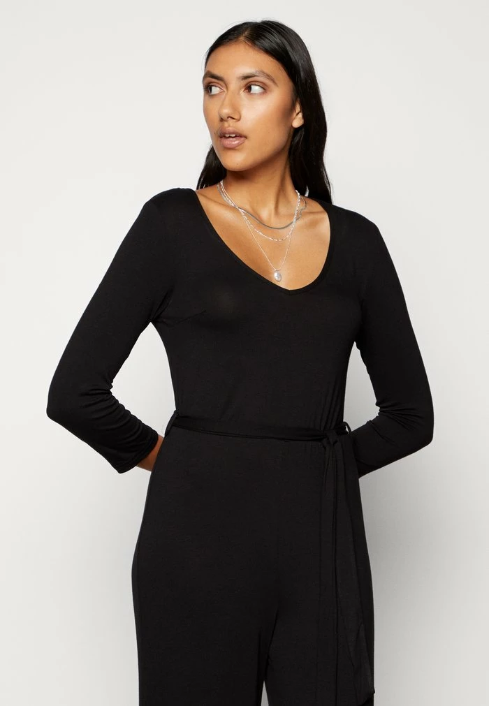 Even&Odd Jumpsuit - Black 6 Even&Odd Jumpsuit - Black - Image 4