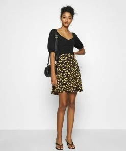 Even&Odd Sales Store -Even&Odd Sales Store 7ba6f24974af4d62830a85a71afd02d6