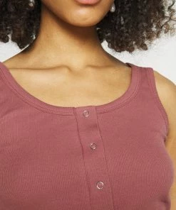 Even&Odd Top - Red -Even&Odd Sales Store 7cb32aa3febb47309238a591338d4d63