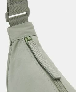 Even&Odd Across Body Bag - Light Green -Even&Odd Sales Store 7cc1002a317746a3b25a4110333a9adb