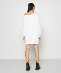 Even&Odd SWEAT OFF SHOULDER MINI DRESS - Day Dress - White -Even&Odd Sales Store 7e32cd3ddef54ee2bb2f7713a7c41799